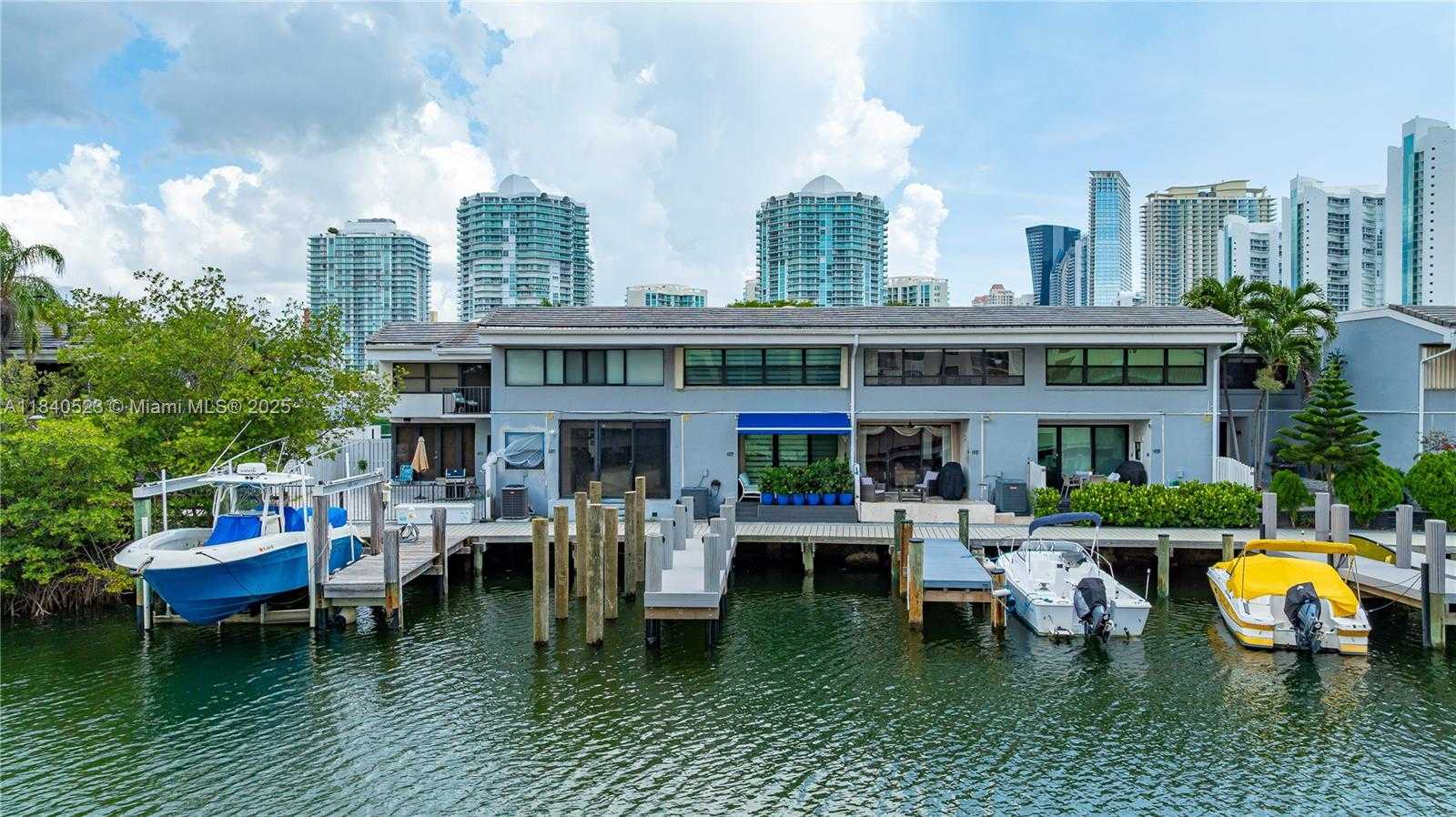 Small Image of 214 POINCIANA DR #204, Sunny Isles Beach Number 72