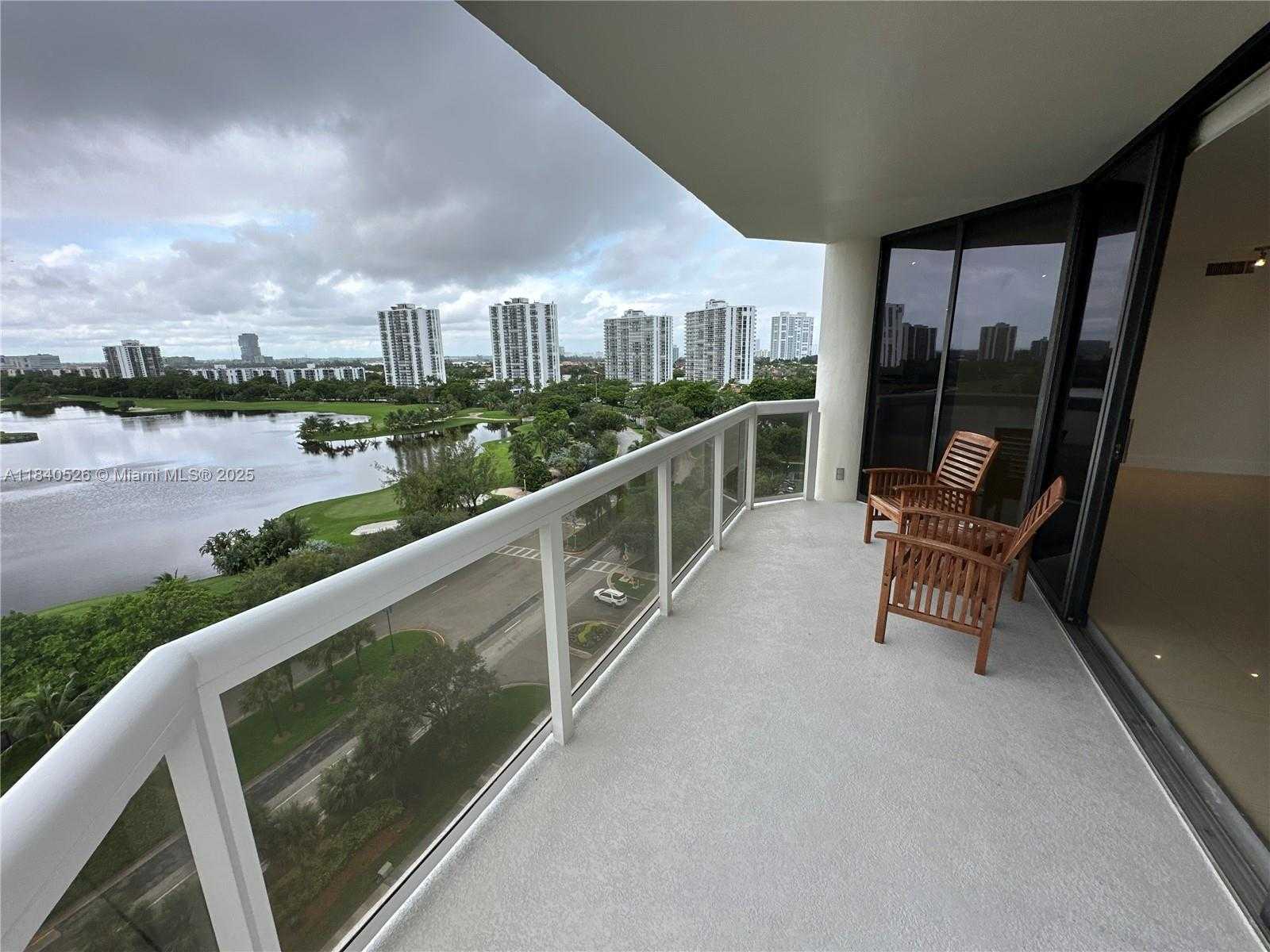 Small Image of 20185 EAST COUNTRY CLUB DR #1105, Aventura Number 53