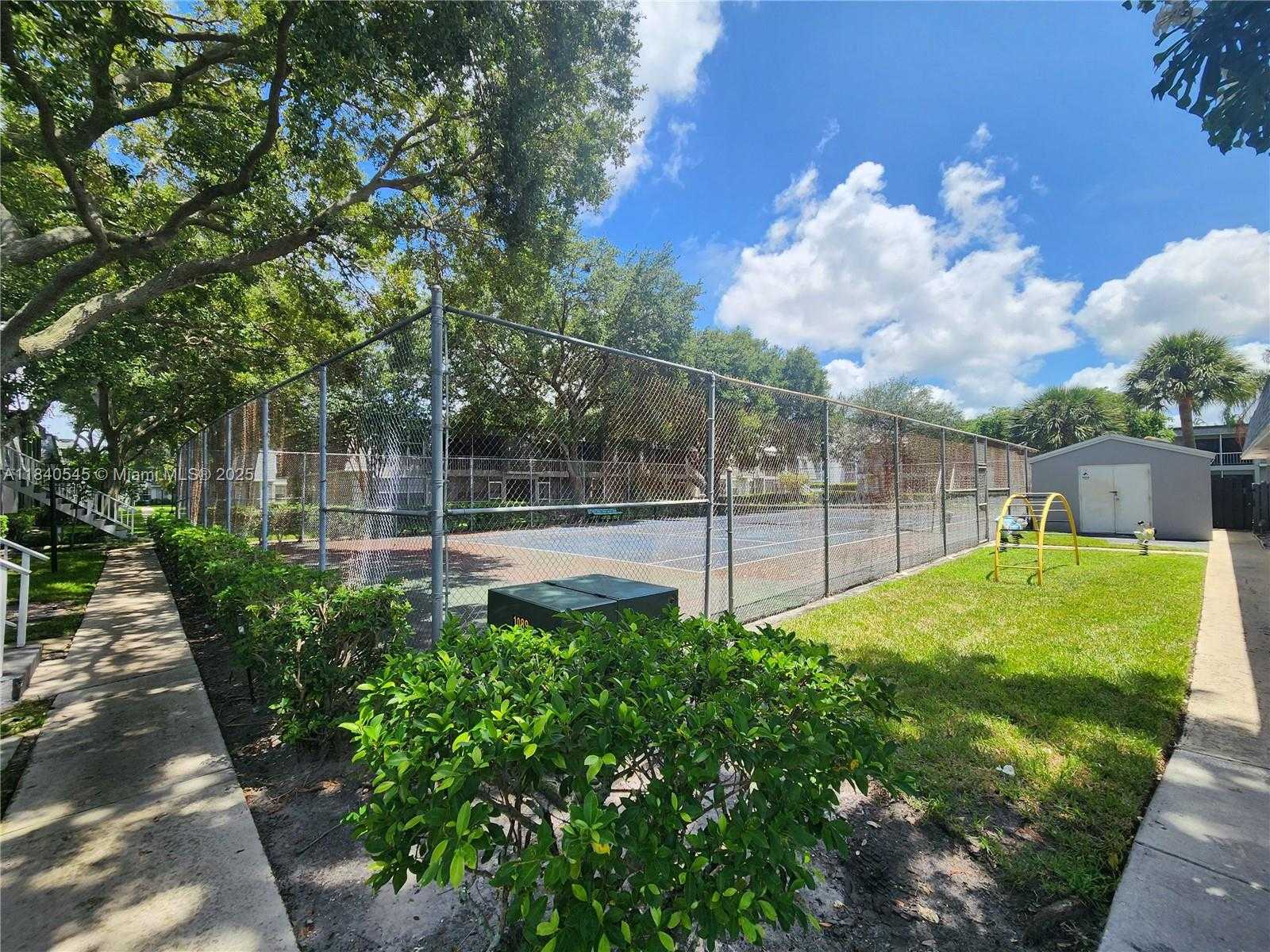 Small Image of 318 NORTH WEST 69TH AVE #190, Plantation Number 23