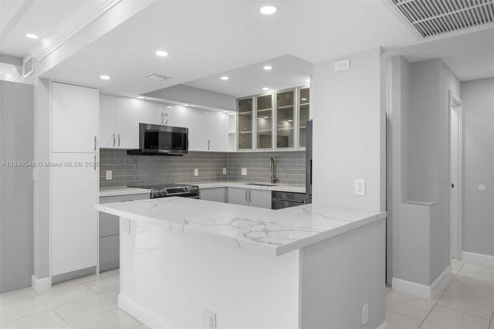 Small Image of 701 THREE ISLANDS BLVD #411, Hallandale Beach Number 6
