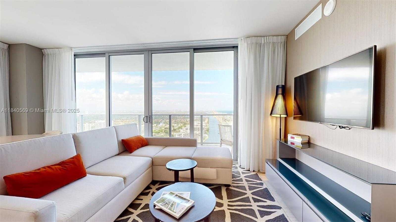 Small Image of 4010 SOUTH OCEAN DR #T3802, Hollywood Number 11