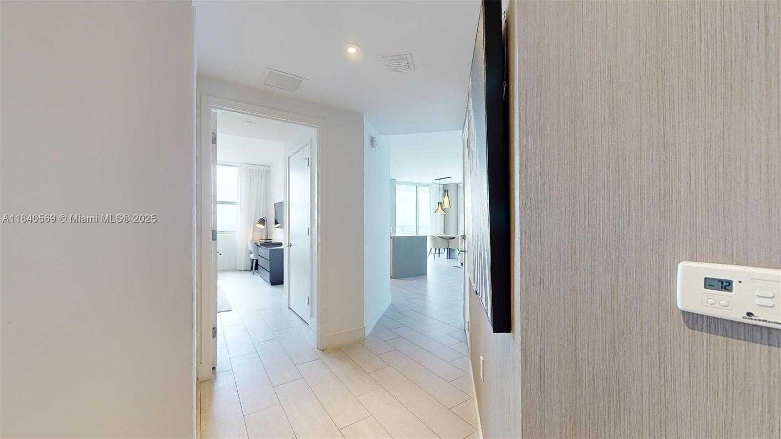 Small Image of 4010 SOUTH OCEAN DR #T3802, Hollywood Number 12