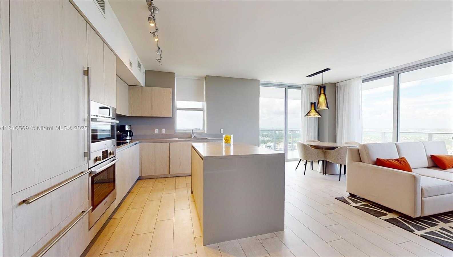 Small Image of 4010 SOUTH OCEAN DR #T3802, Hollywood Number 7
