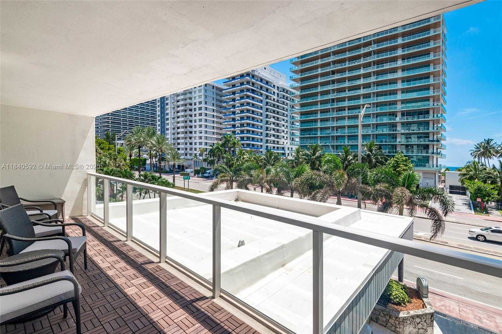 Small Image of 5750 COLLINS AVE #3J, Miami Beach Number 21