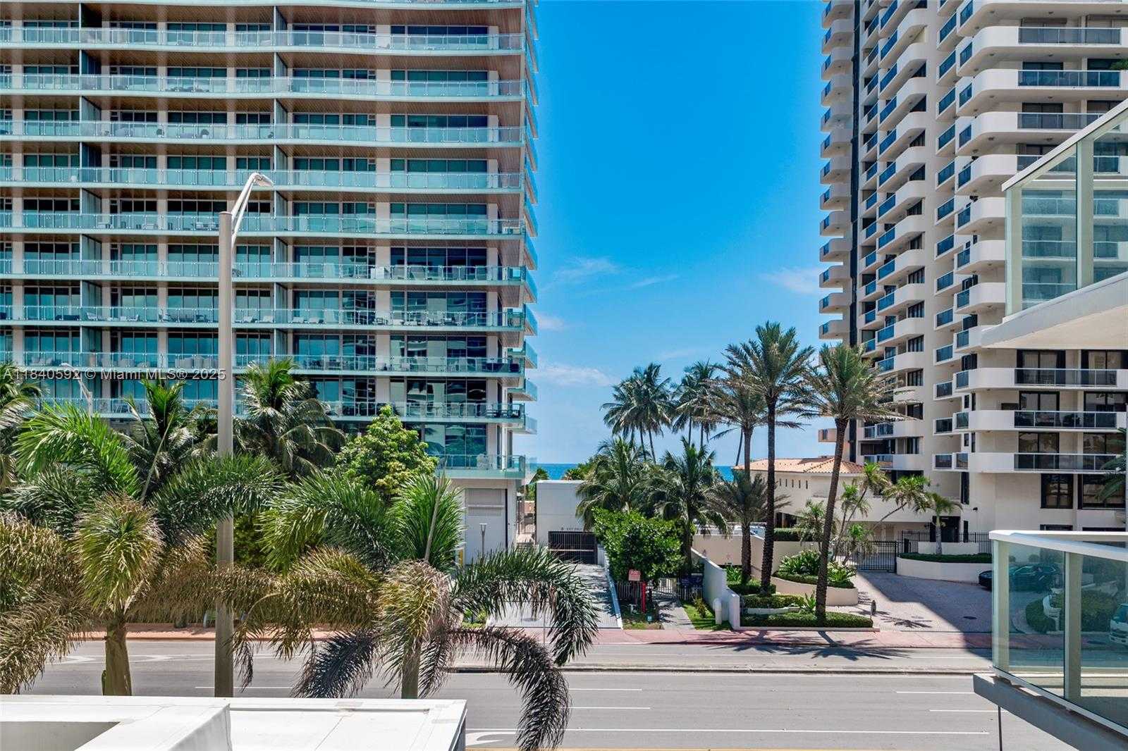 Small Image of 5750 COLLINS AVE #3J, Miami Beach Number 22
