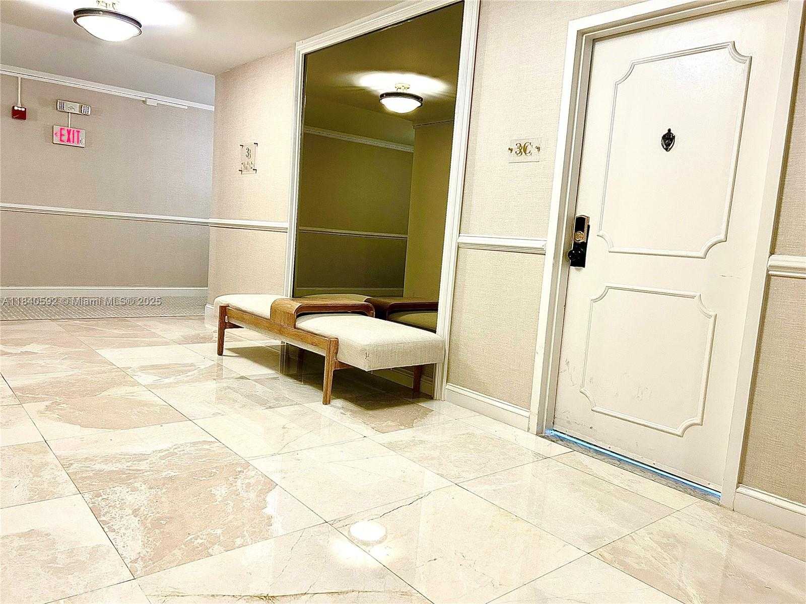 Small Image of 5750 COLLINS AVE #3J, Miami Beach Number 3