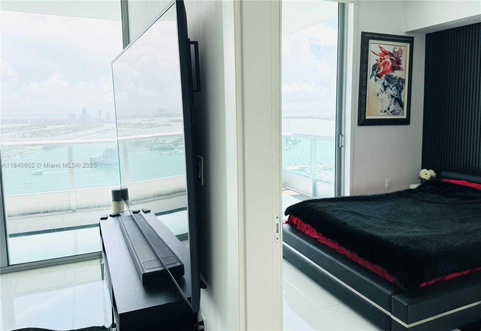 Small Image of 900 BISCAYNE BLVD #4504, Miami Number 14