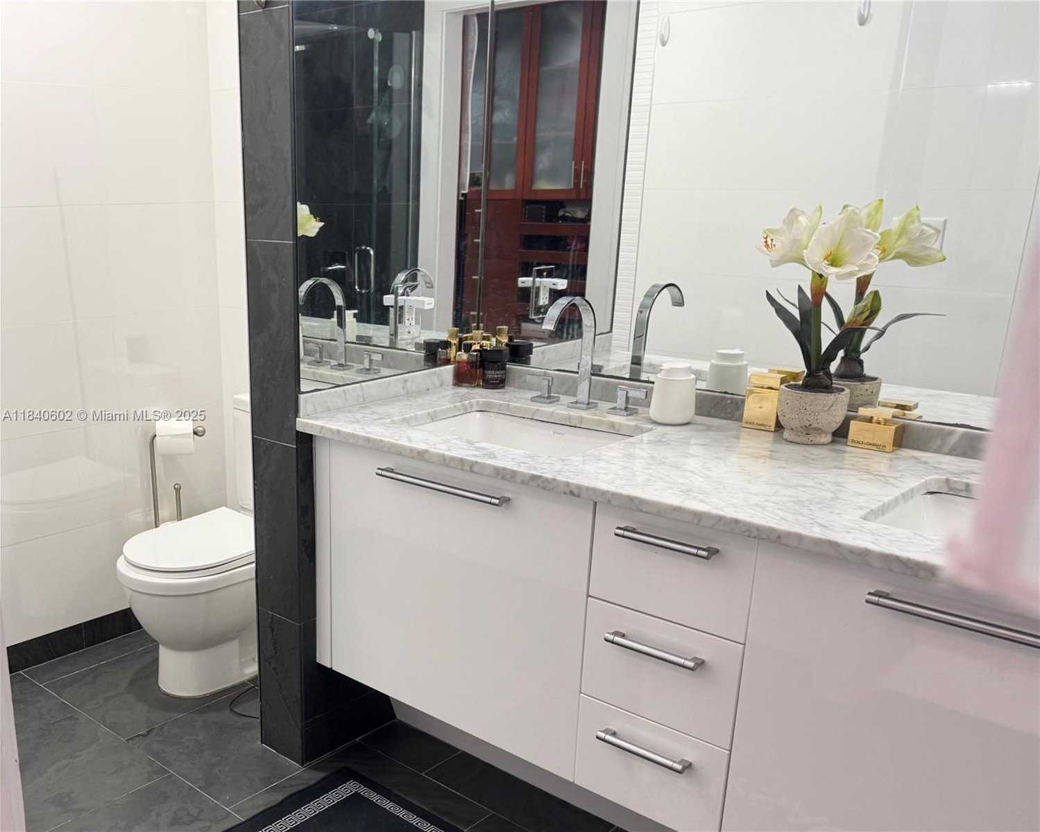 Small Image of 900 BISCAYNE BLVD #4504, Miami Number 18