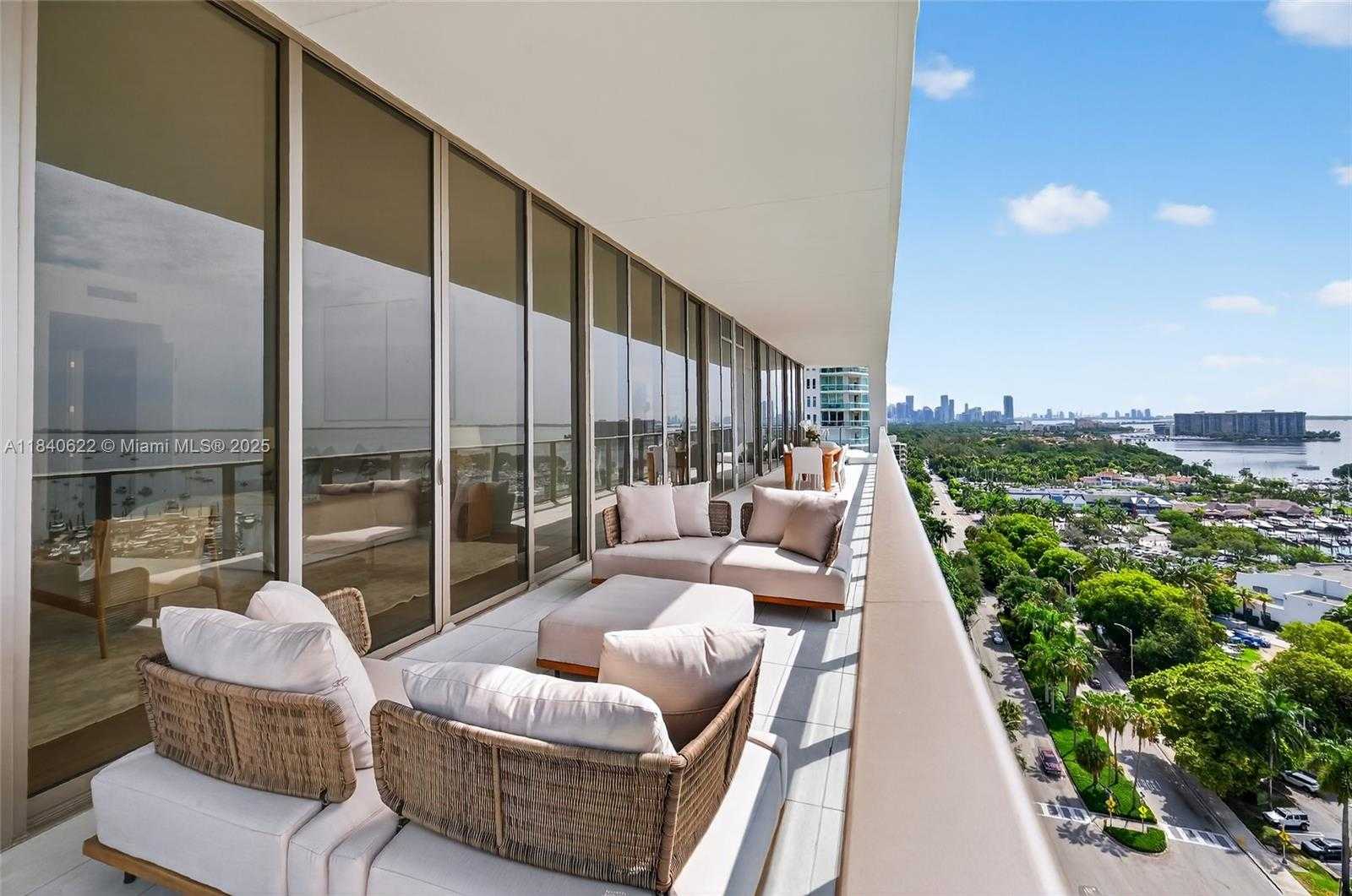 Small Image of 2655 SOUTH BAYSHORE DR #1401, Miami Number 36