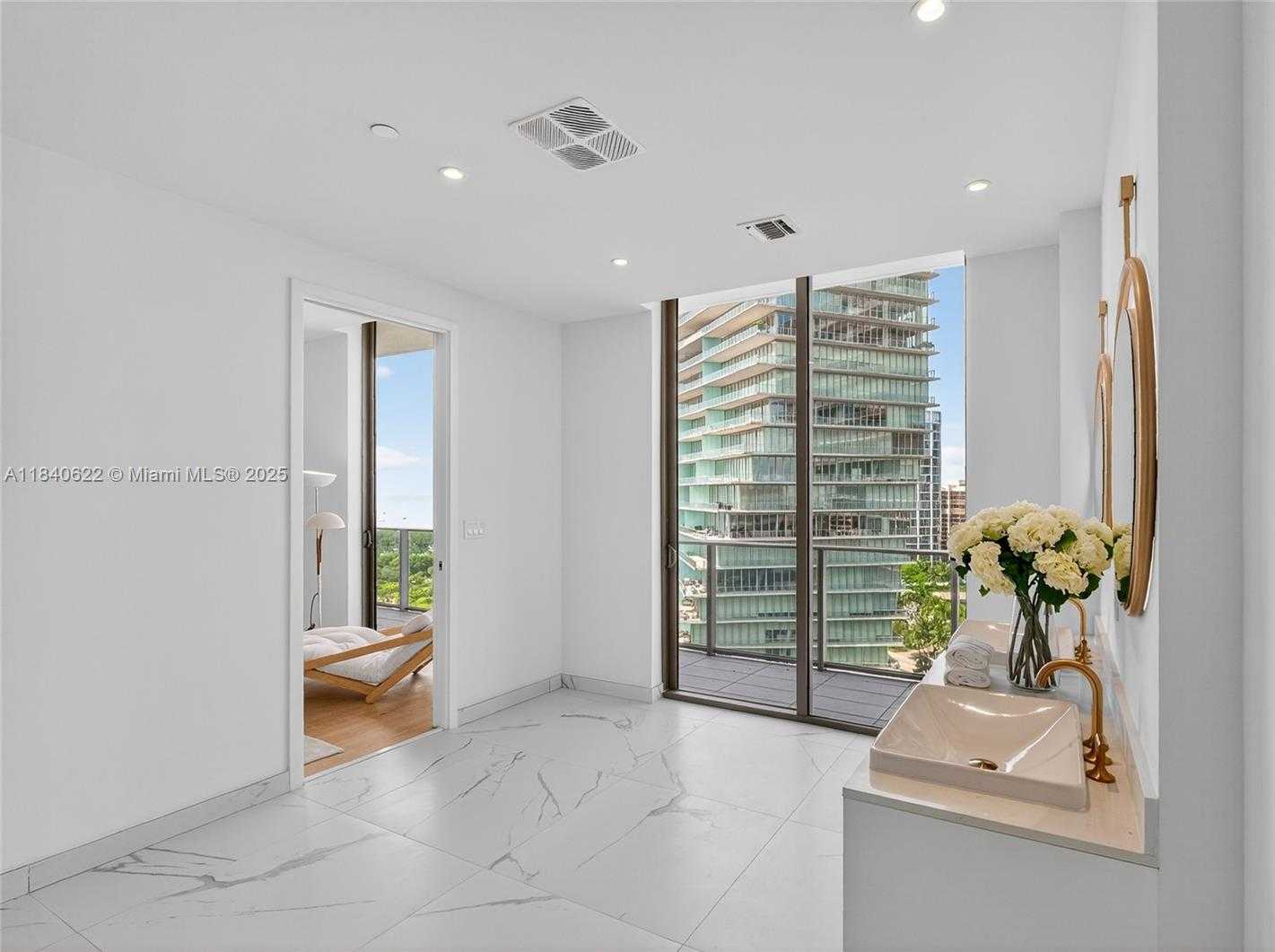 Small Image of 2655 SOUTH BAYSHORE DR #1401, Miami Number 53