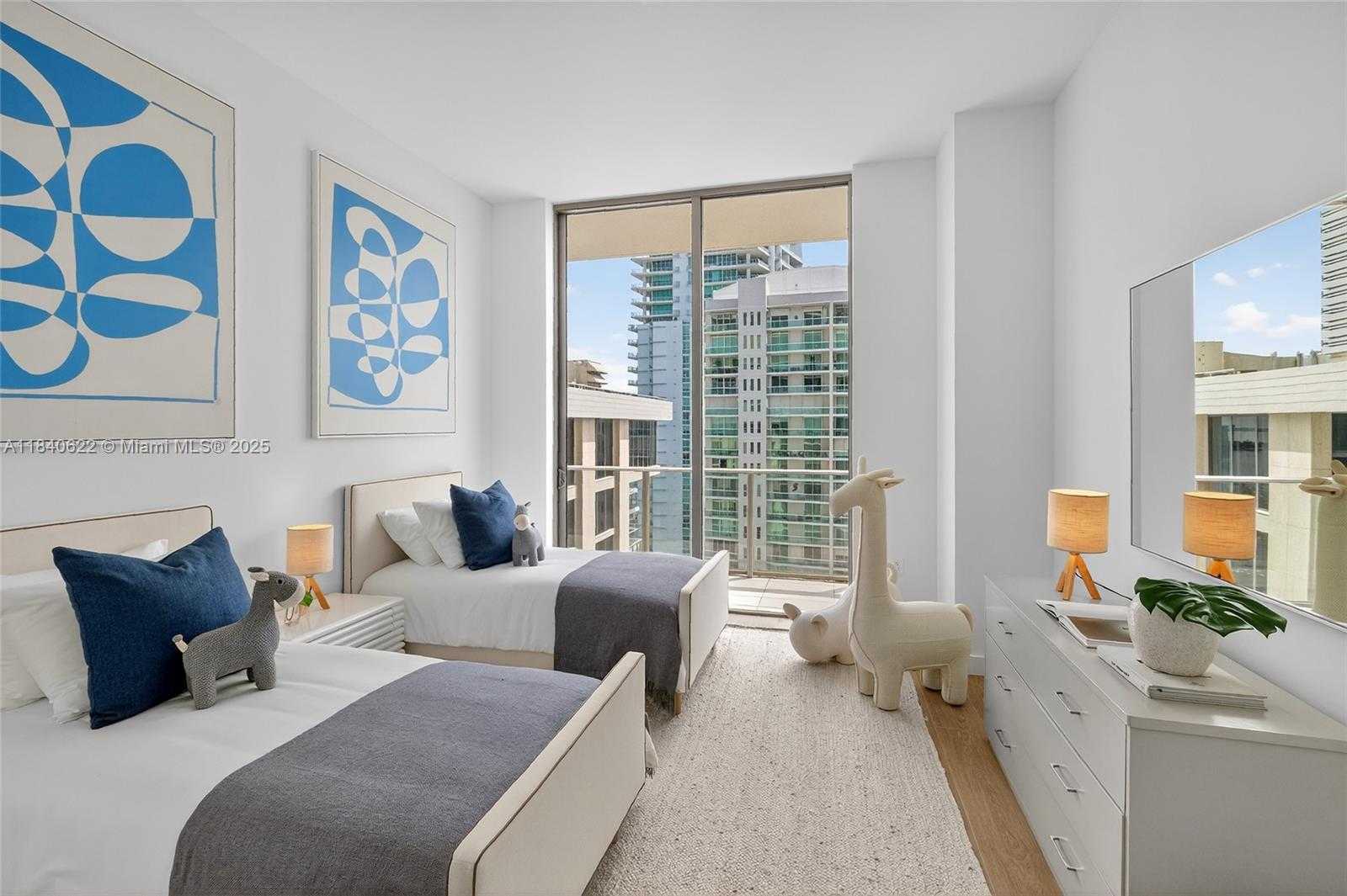 Small Image of 2655 SOUTH BAYSHORE DR #1401, Miami Number 58