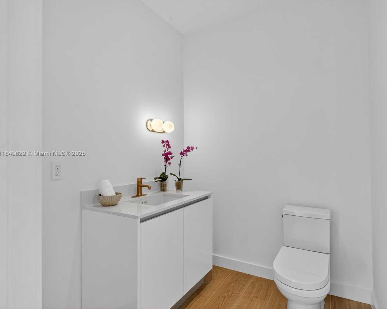 Small Image of 2655 SOUTH BAYSHORE DR #1401, Miami Number 66