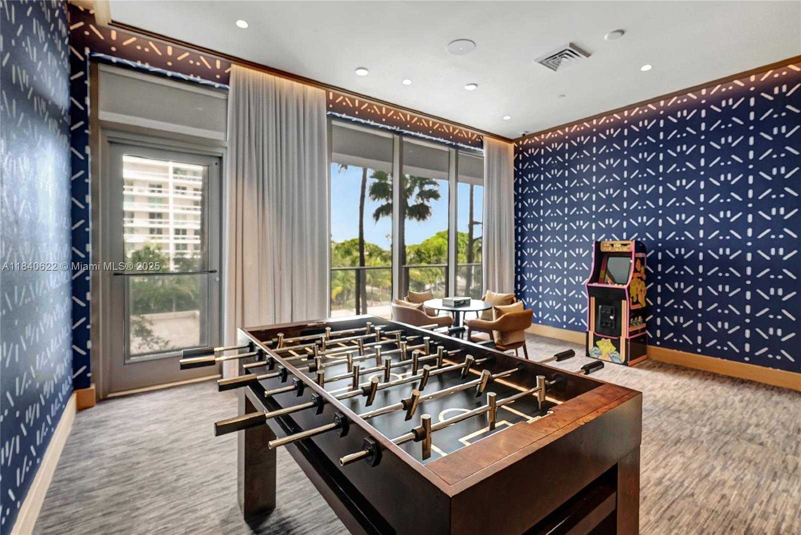 Small Image of 2655 SOUTH BAYSHORE DR #1401, Miami Number 81