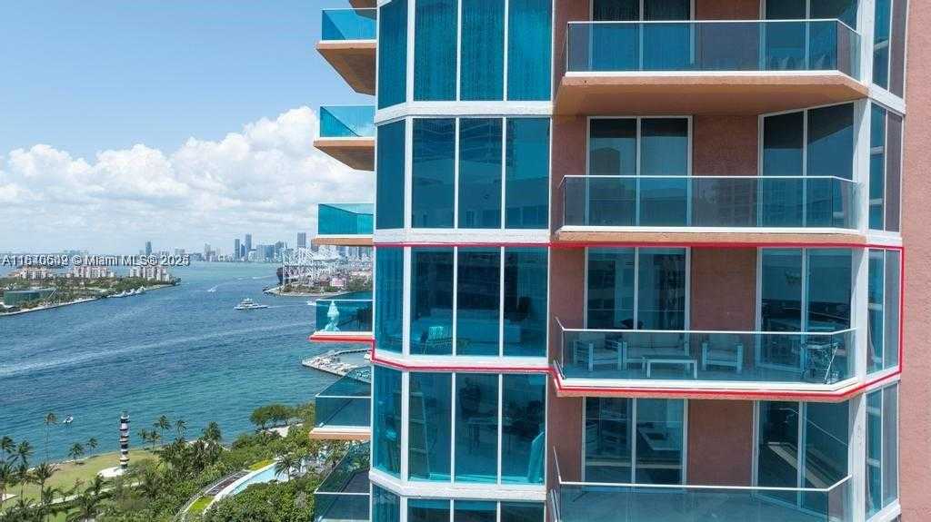Small Image of 300 SOUTH POINTE DR #2201, Miami Beach Number 54