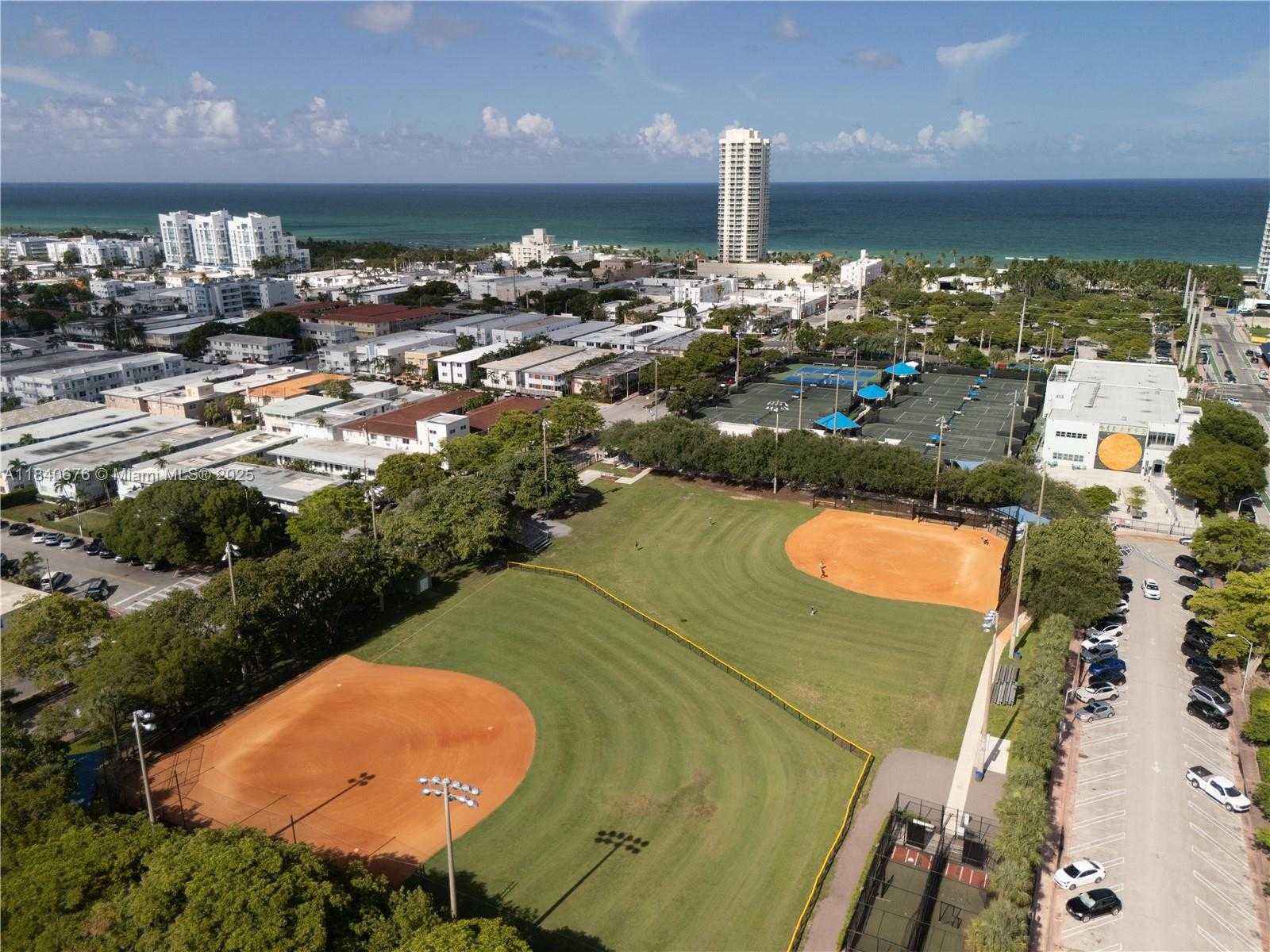 Small Image of 7150 INDIAN CREEK DR #206, Miami Beach Number 32
