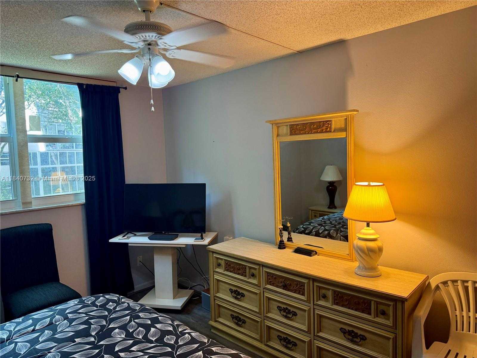 Small Image of 9200 LIME BAY BLVD #212, Tamarac Number 13
