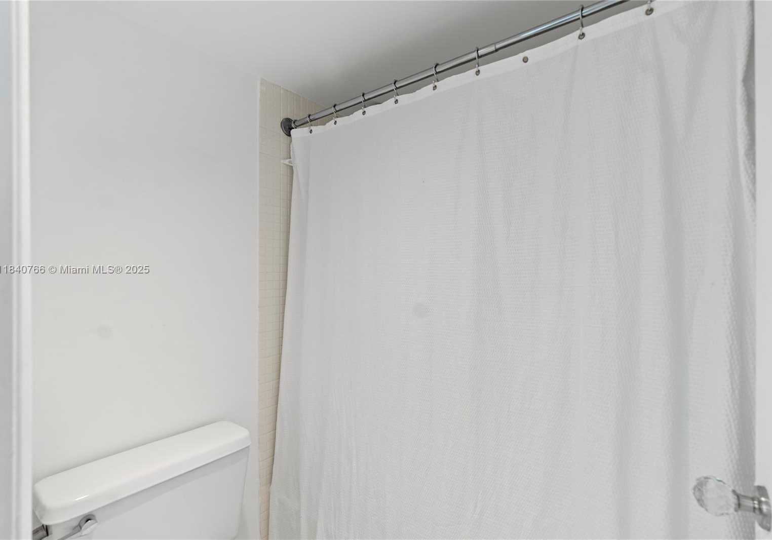 Small Image of 20225 NORTH EAST 34TH CT #819, Aventura Number 16