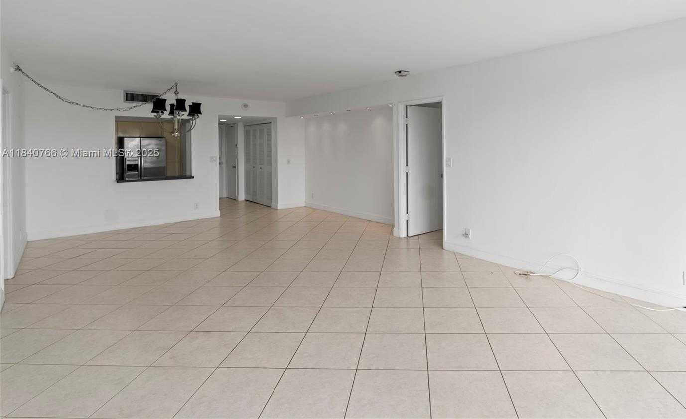 Small Image of 20225 NORTH EAST 34TH CT #819, Aventura Number 7