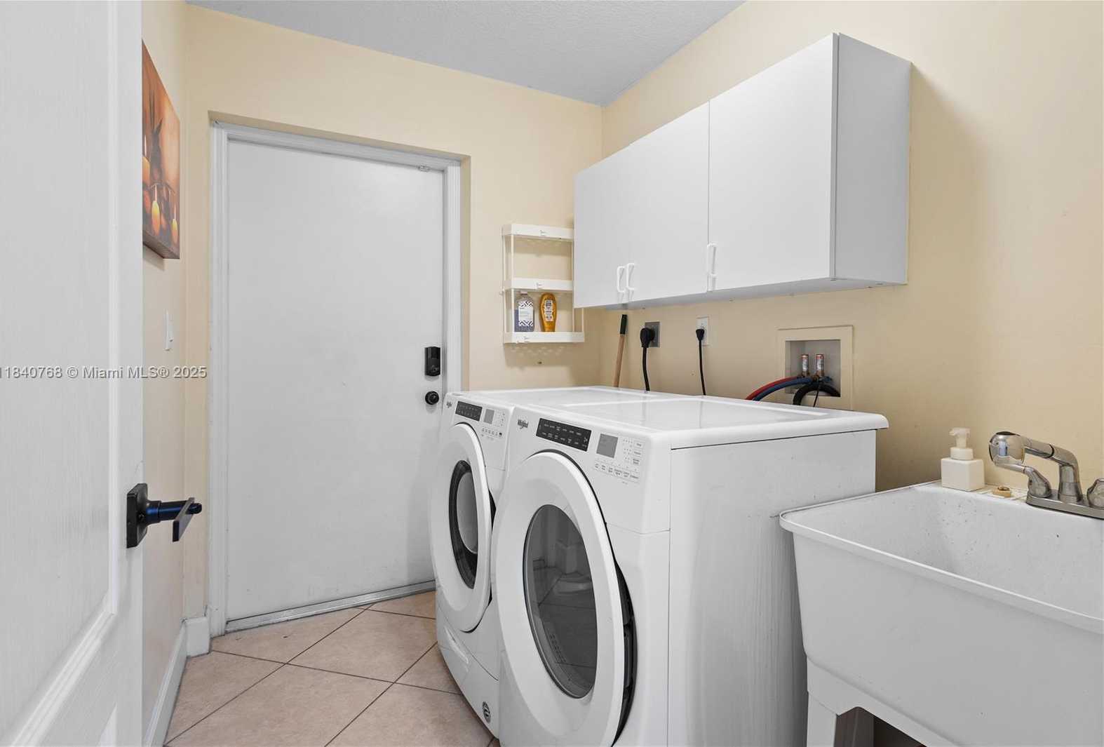 Small Image of 4461 SOUTH WEST 162ND CT, Miami Number 22