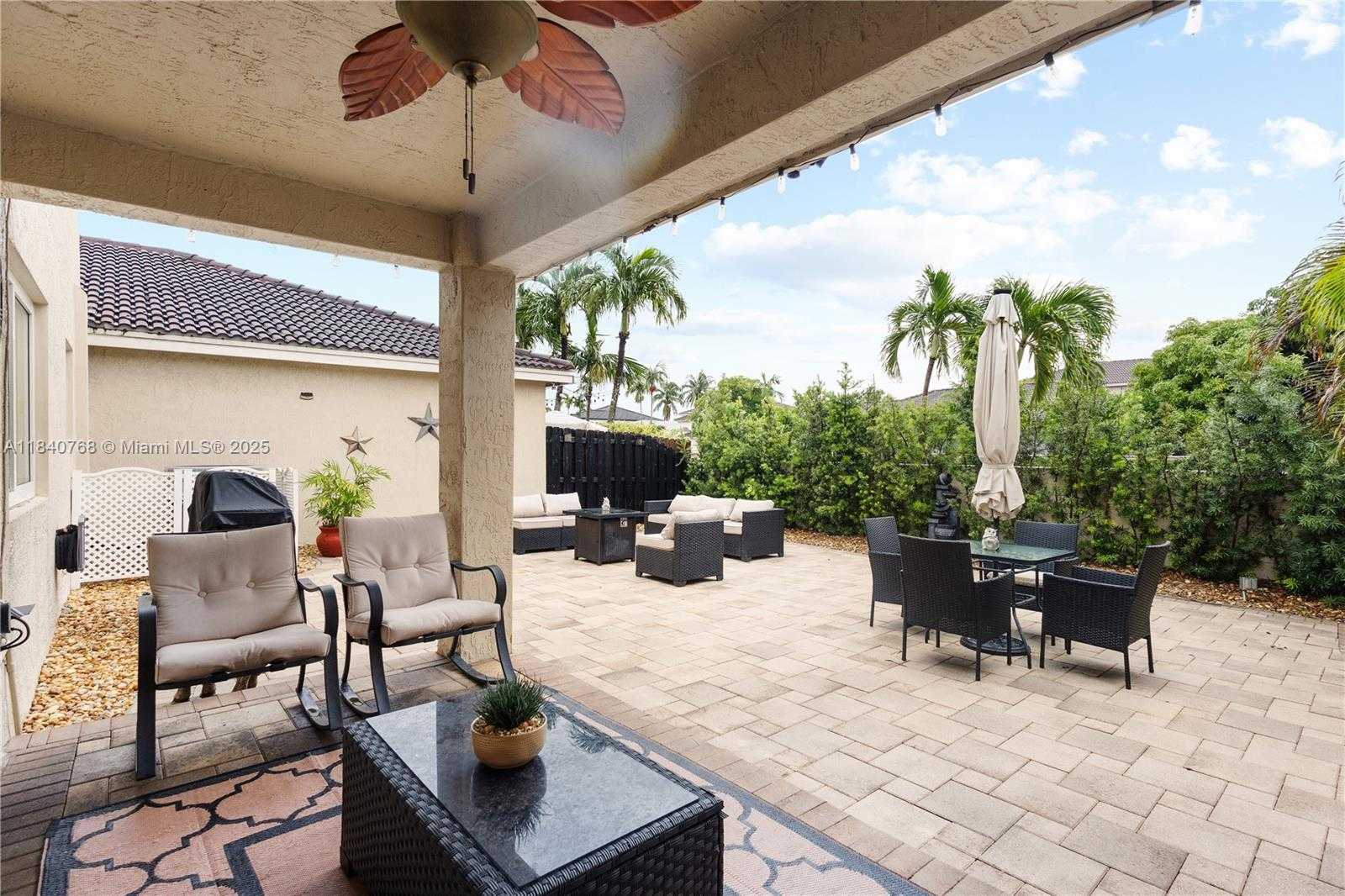 Small Image of 4461 SOUTH WEST 162ND CT, Miami Number 23
