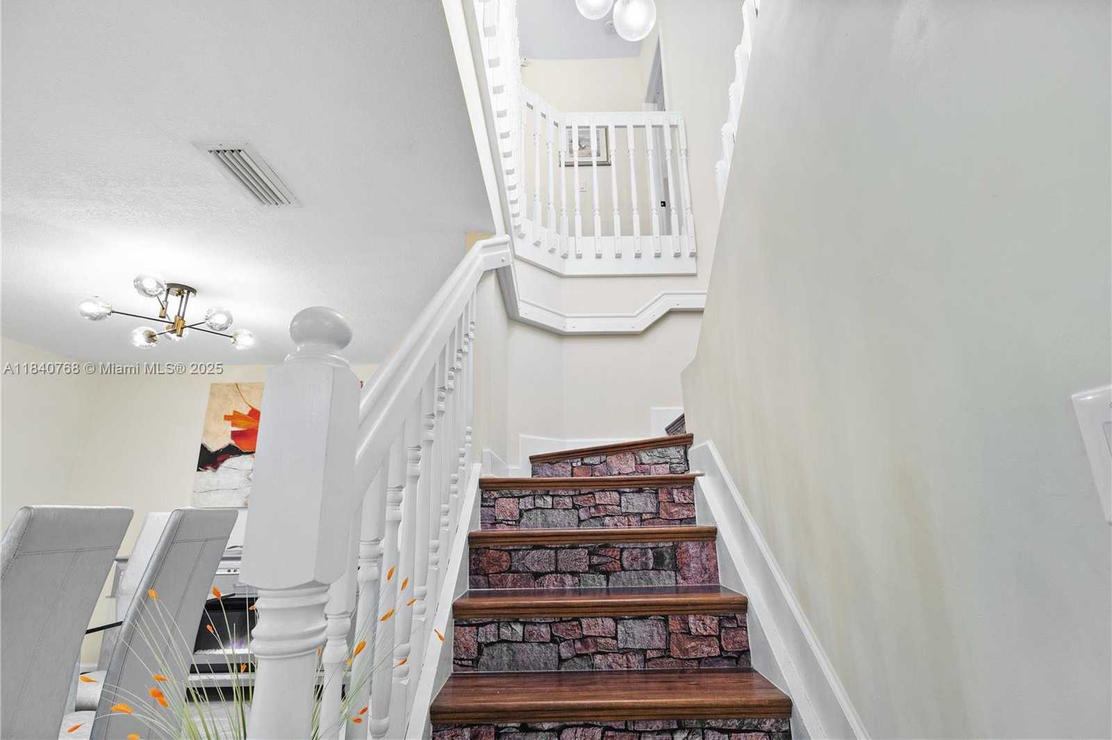 Small Image of 4461 SOUTH WEST 162ND CT, Miami Number 27