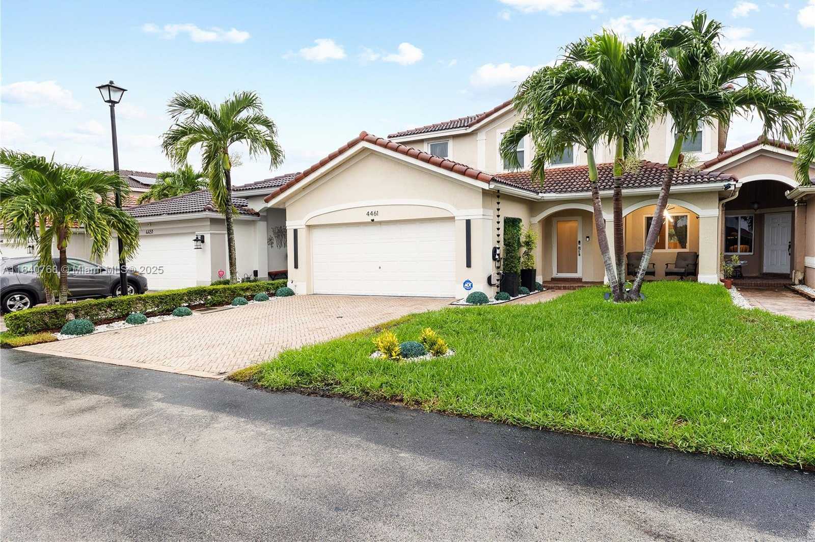 Small Image of 4461 SOUTH WEST 162ND CT, Miami Number 48