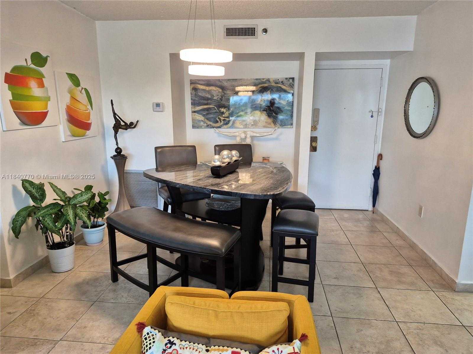 Small Image of 4001 HILLCREST DR #705, Hollywood Number 4