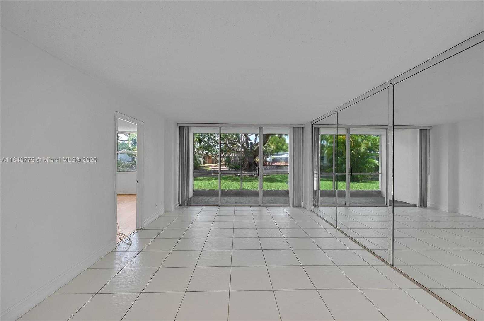 Small Image of 112 SOUTH ROYAL PARK DR #1C, Oakland Park Number 10