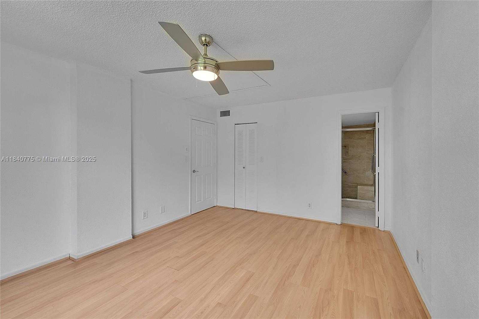 Small Image of 112 SOUTH ROYAL PARK DR #1C, Oakland Park Number 17