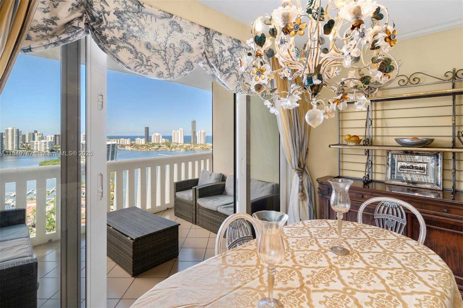 Small Image of 3000 ISLAND BLVD #2902, Aventura Number 24