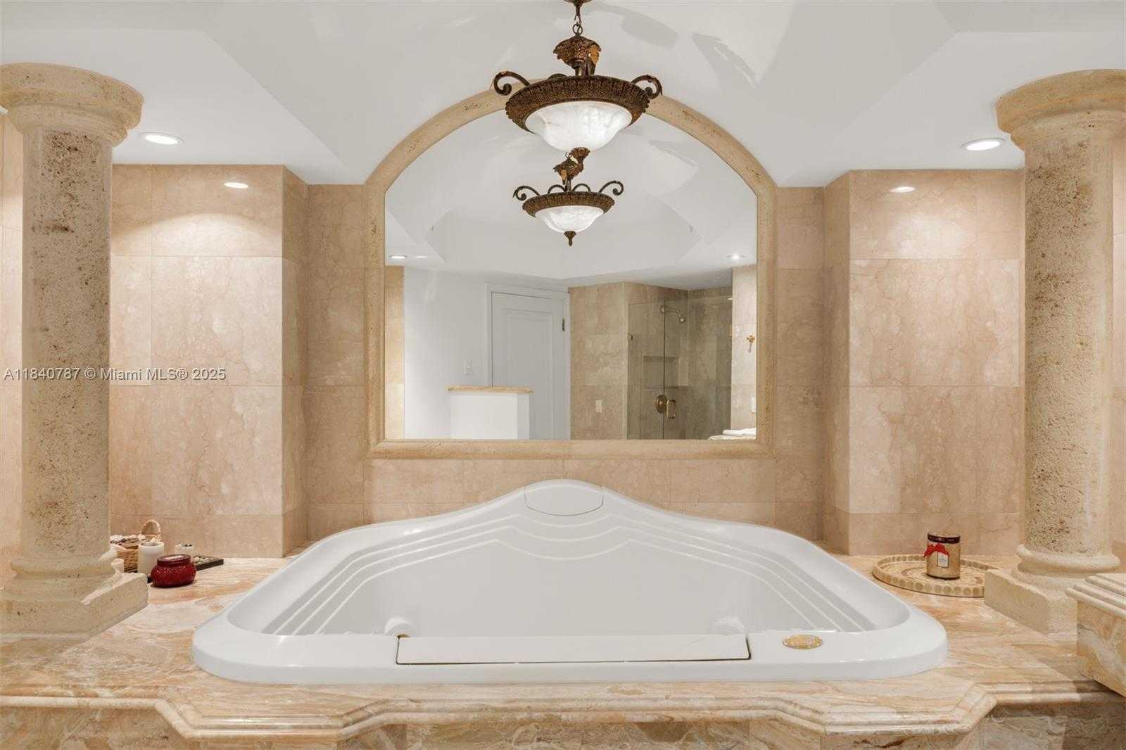 Small Image of 3000 ISLAND BLVD #2902, Aventura Number 39