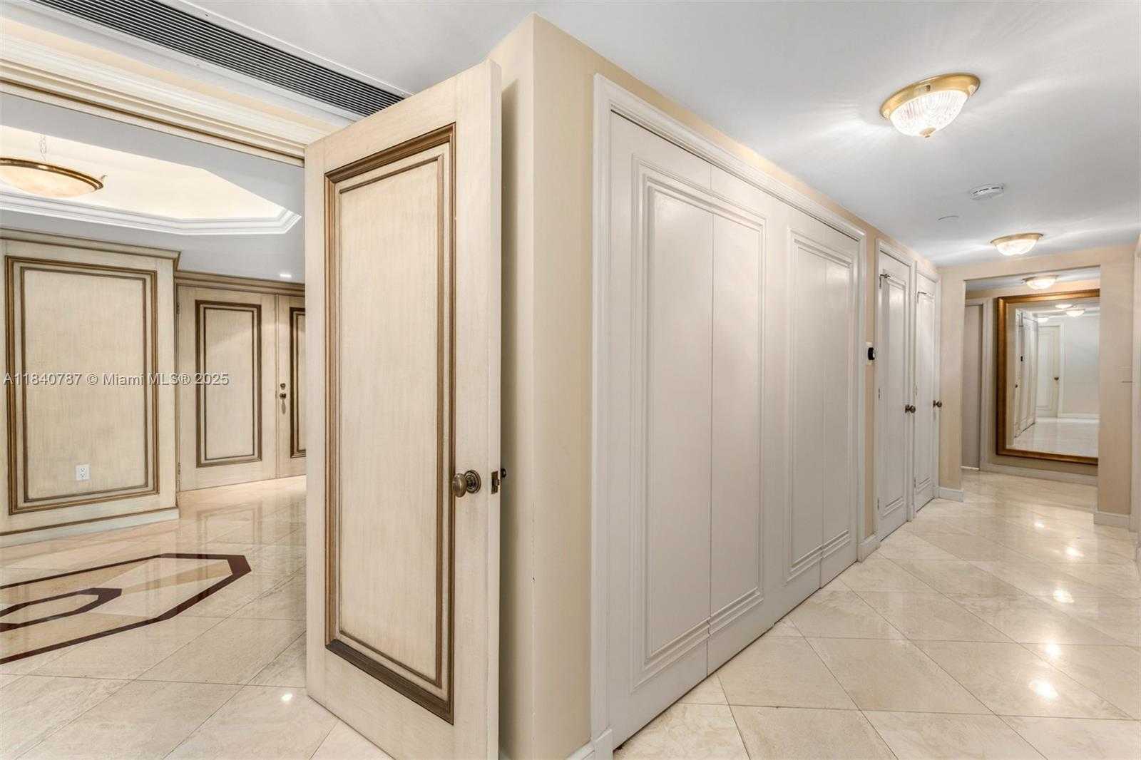 Small Image of 3000 ISLAND BLVD #2902, Aventura Number 65