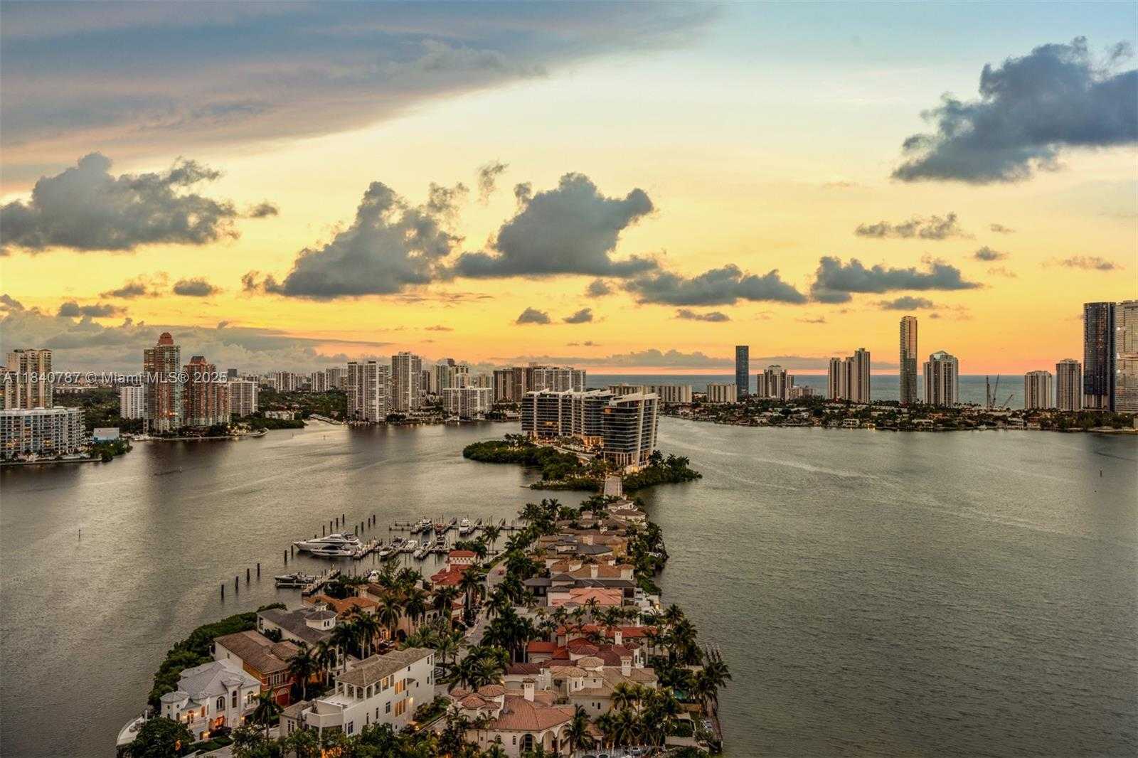 Small Image of 3000 ISLAND BLVD #2902, Aventura Number 83