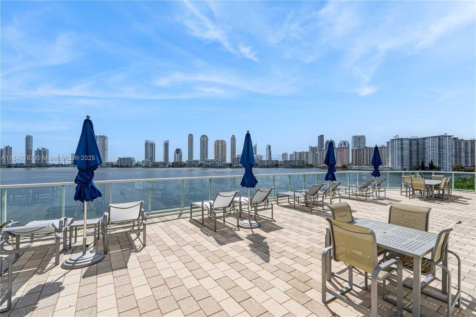 Small Image of 3000 ISLAND BLVD #2902, Aventura Number 91