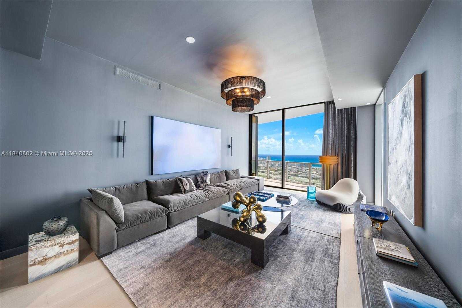 Small Image of 501 WEST AVE #PH4701, Miami Beach Number 11