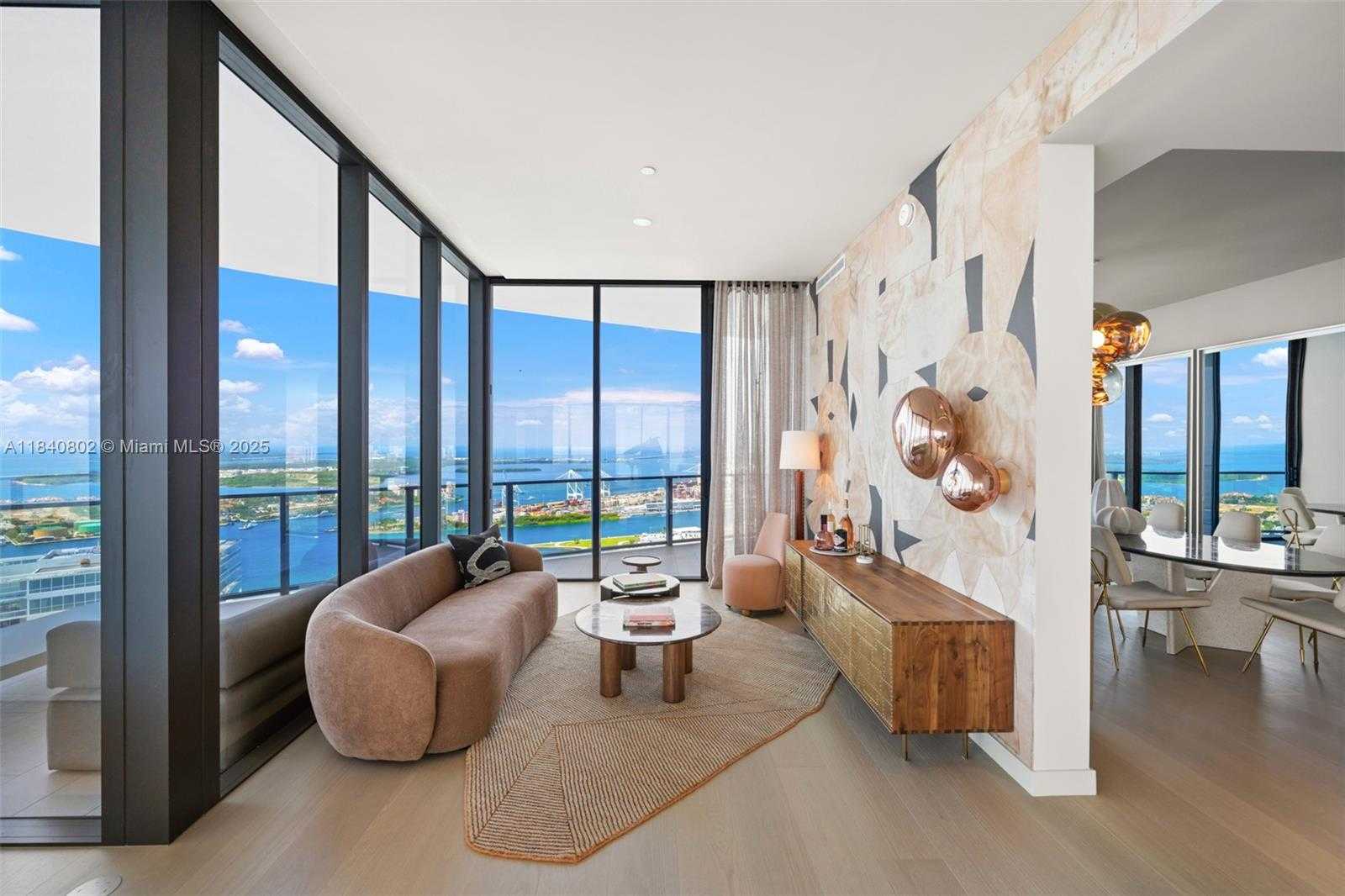 Small Image of 501 WEST AVE #PH4701, Miami Beach Number 22