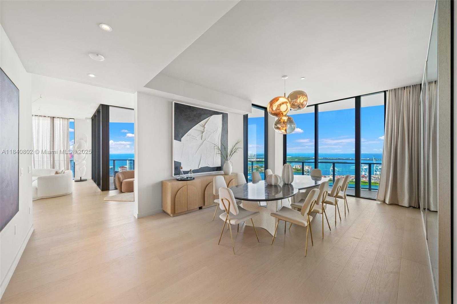 Small Image of 501 WEST AVE #PH4701, Miami Beach Number 28