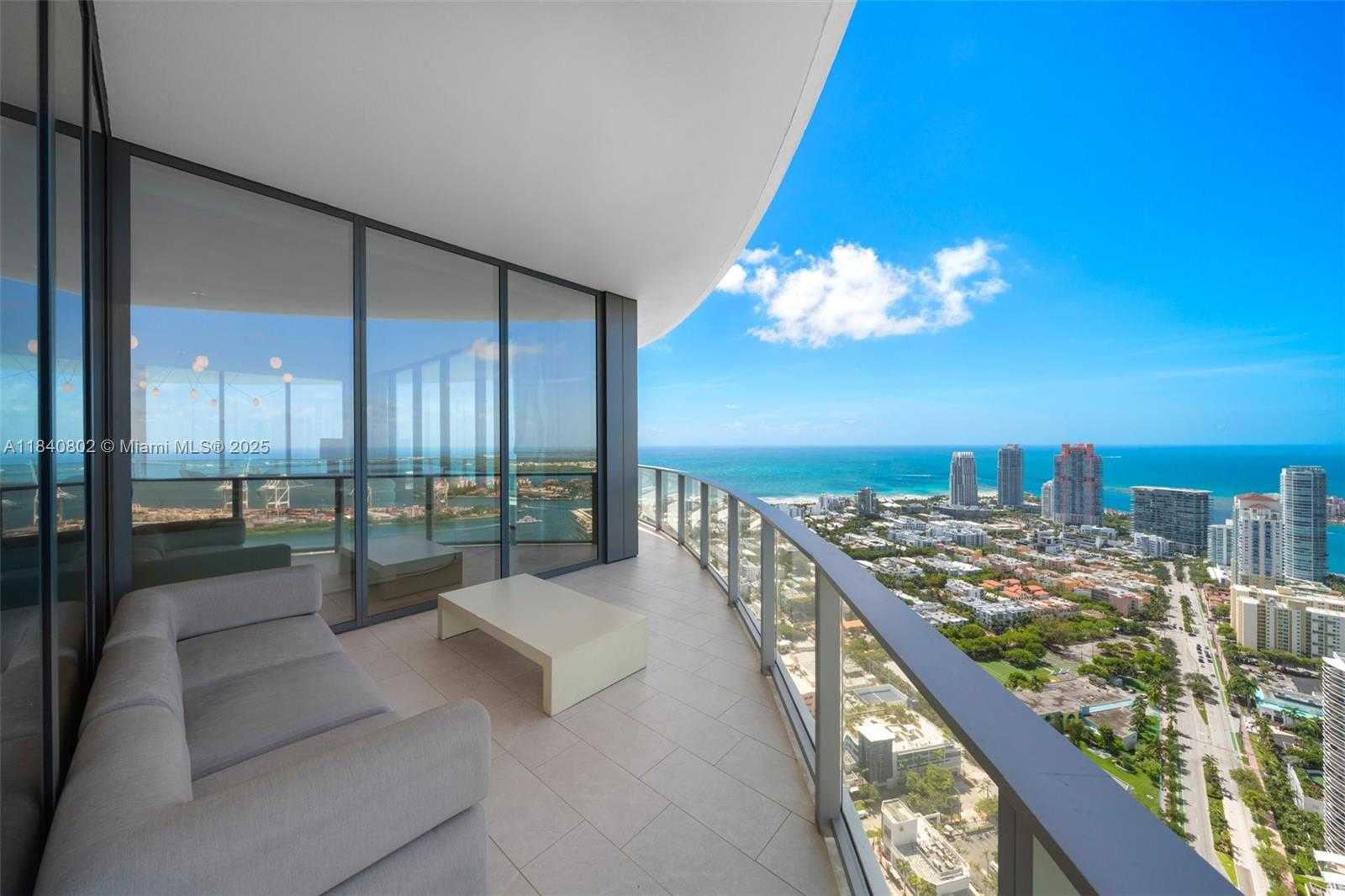 Small Image of 501 WEST AVE #PH4701, Miami Beach Number 59