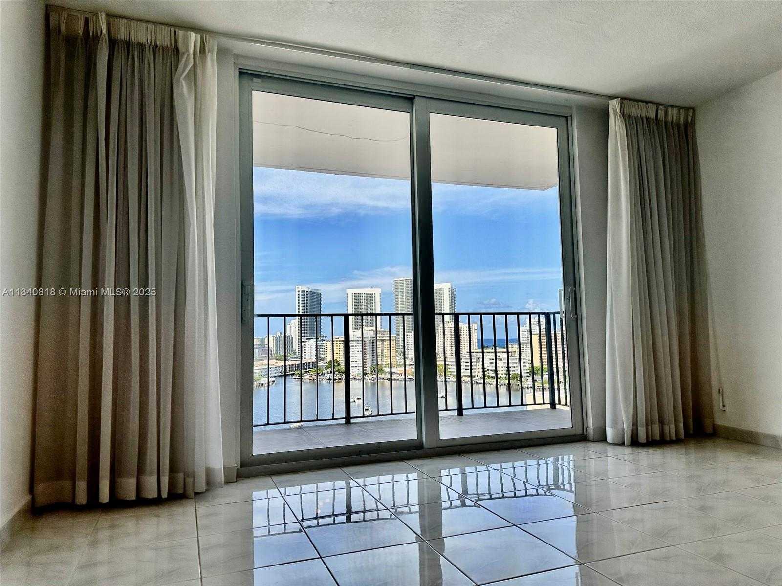Small Image of 427 GOLDEN ISLES DR #14F, Hallandale Beach Number 7