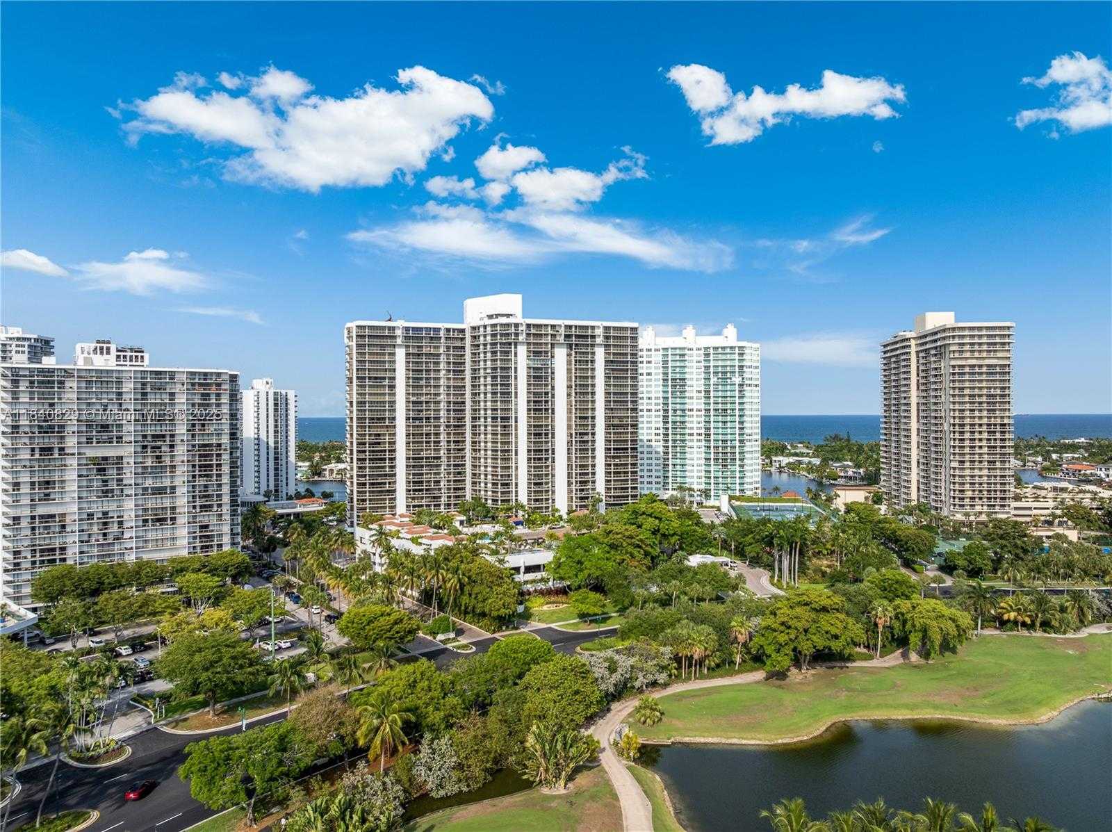 Small Image of 20281 EAST COUNTRY CLUB DR #405, Aventura Number 34