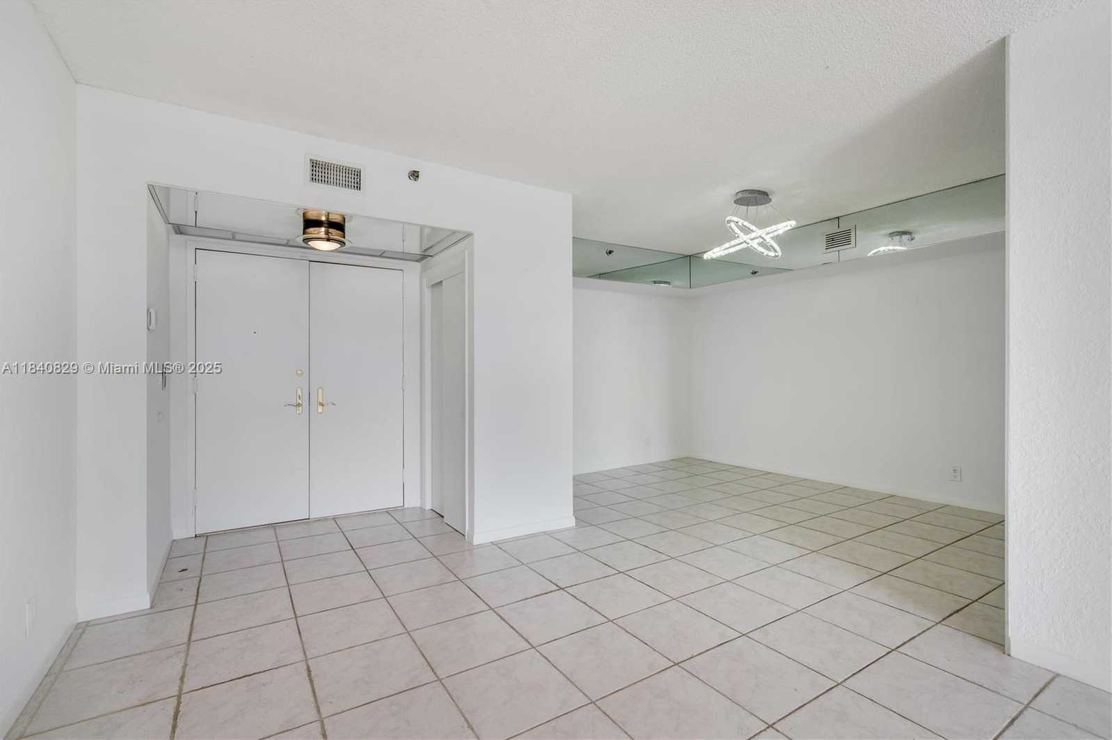 Small Image of 20281 EAST COUNTRY CLUB DR #405, Aventura Number 6