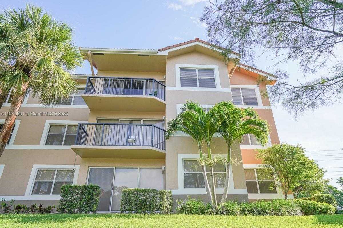 Small Image of 9033 WILES RD #304, Coral Springs Number 2