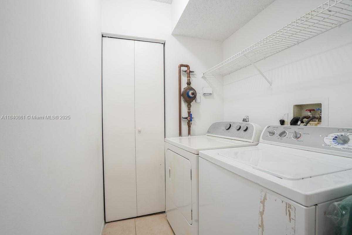 Small Image of 9033 WILES RD #304, Coral Springs Number 27
