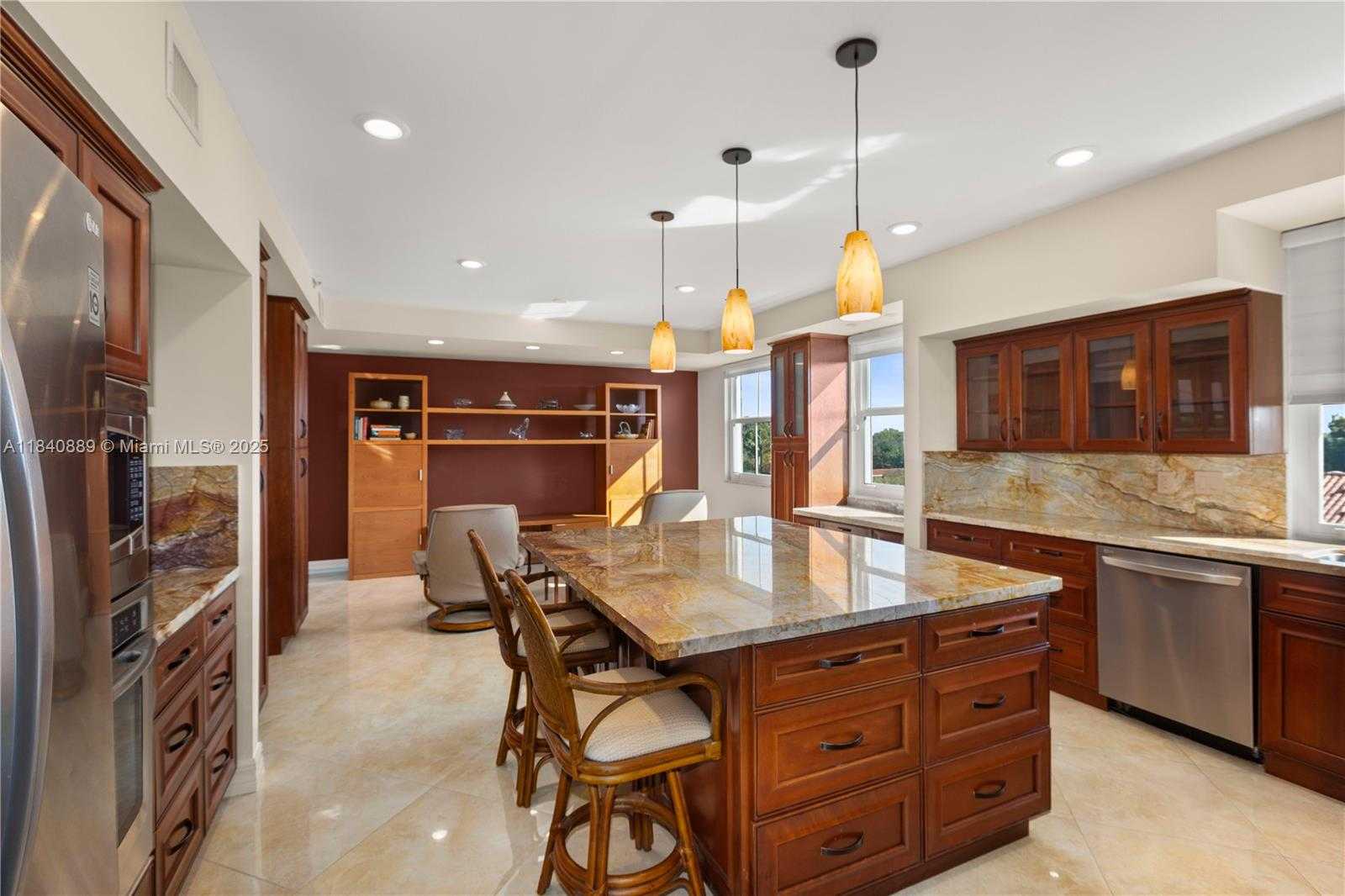 Small Image of 610 VALENCIA AVE #503, Coral Gables Number 18