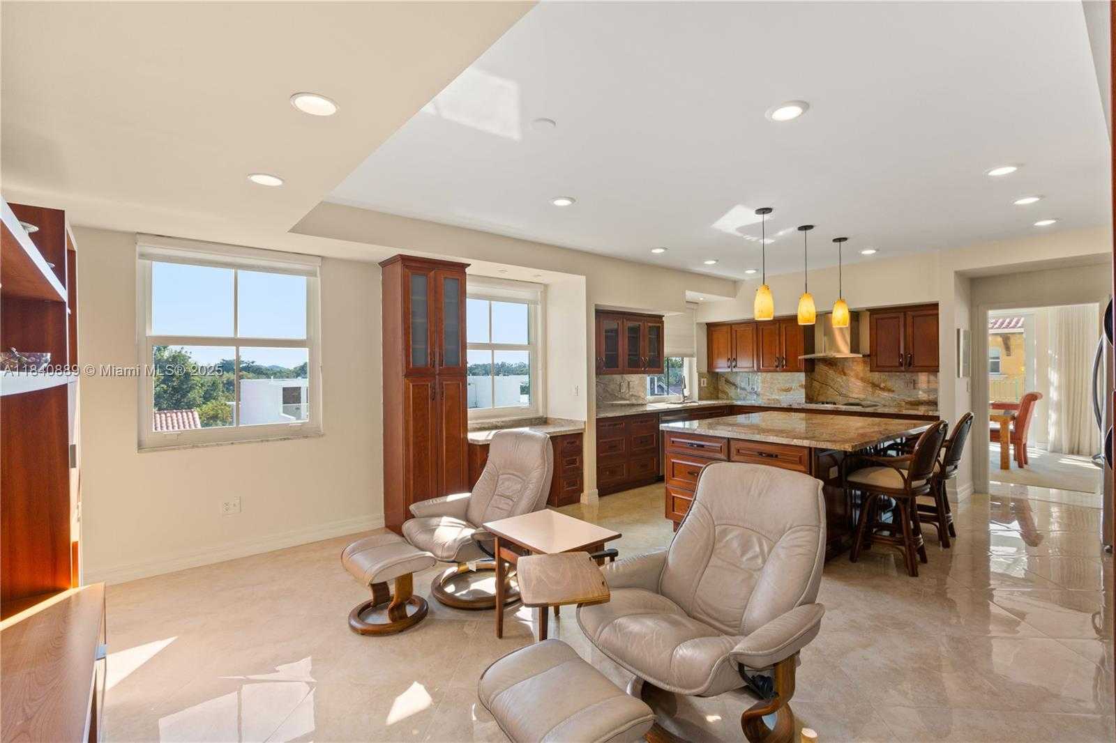 Small Image of 610 VALENCIA AVE #503, Coral Gables Number 22