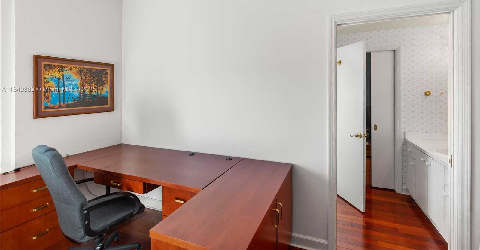 Small Image of 610 VALENCIA AVE #503, Coral Gables Number 28