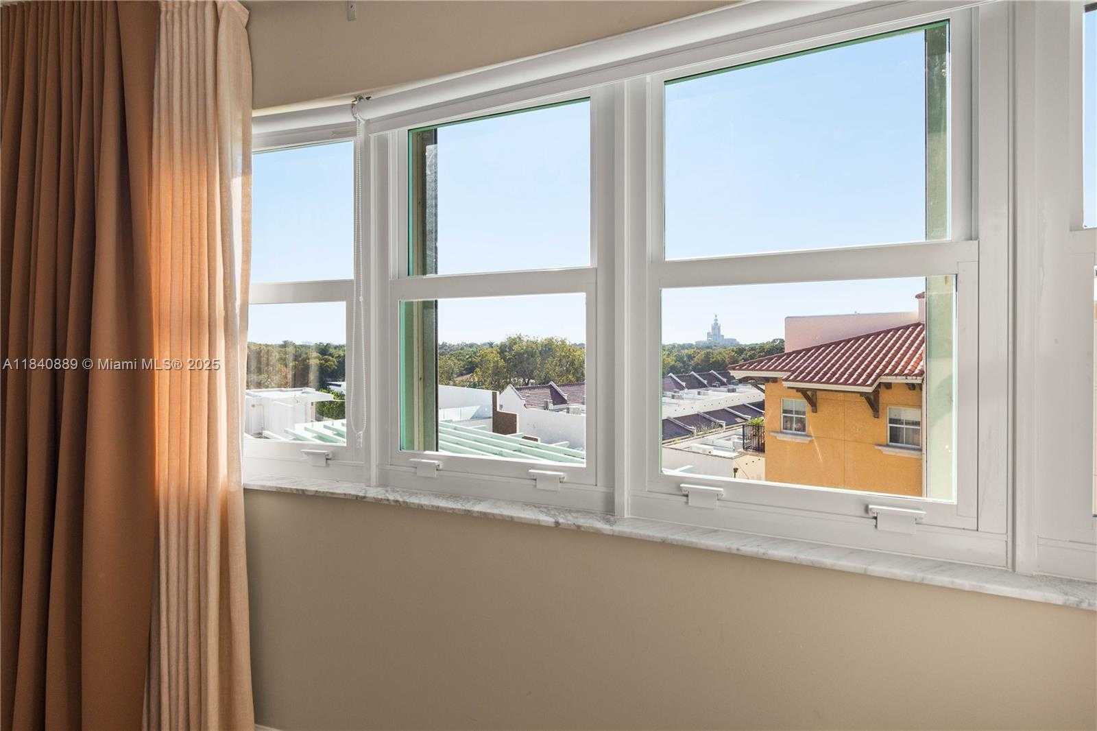 Small Image of 610 VALENCIA AVE #503, Coral Gables Number 34