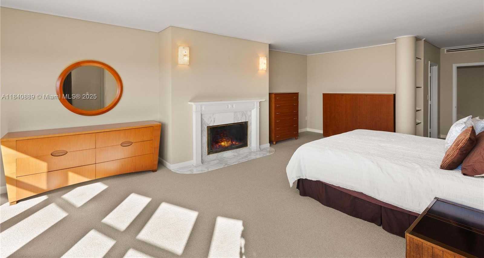 Small Image of 610 VALENCIA AVE #503, Coral Gables Number 35
