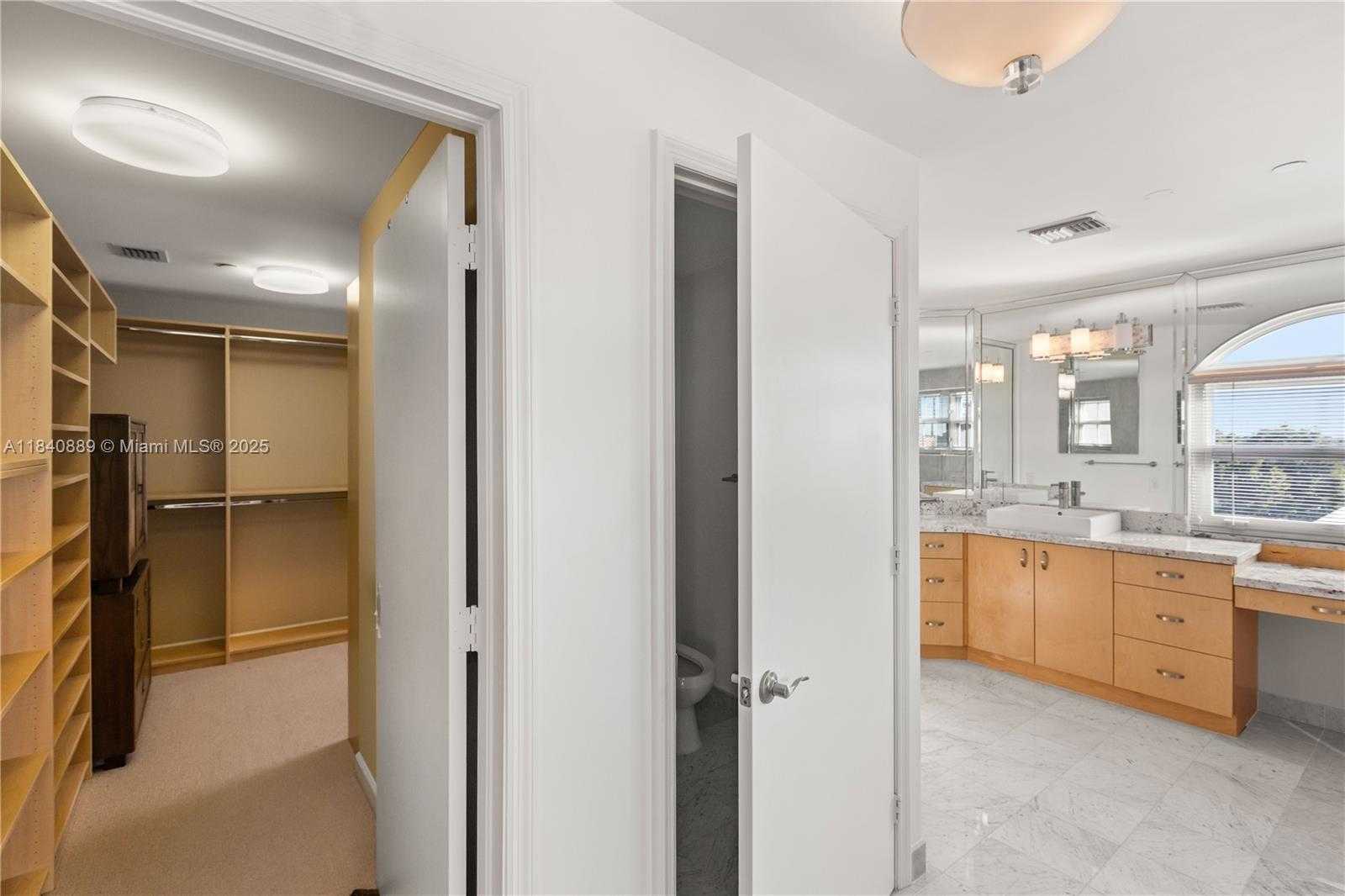 Small Image of 610 VALENCIA AVE #503, Coral Gables Number 37