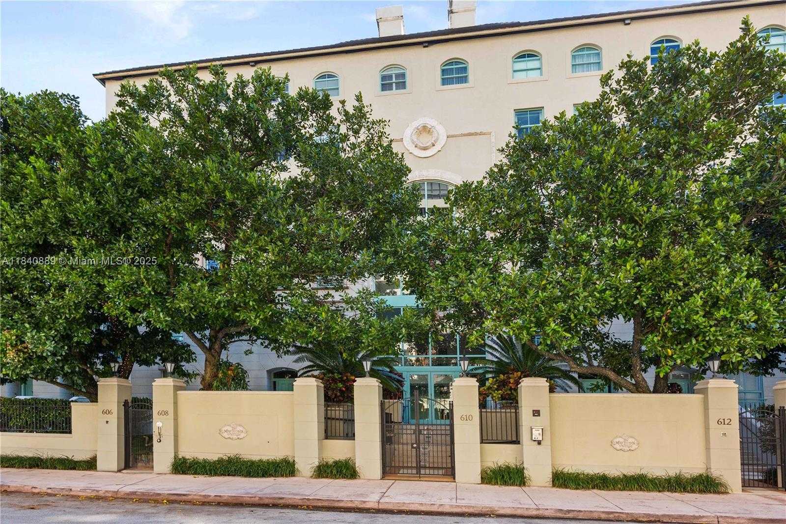 Small Image of 610 VALENCIA AVE #503, Coral Gables Number 6
